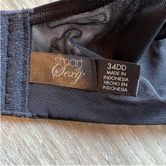 Black Sheer Bra - Picture 4 of 4